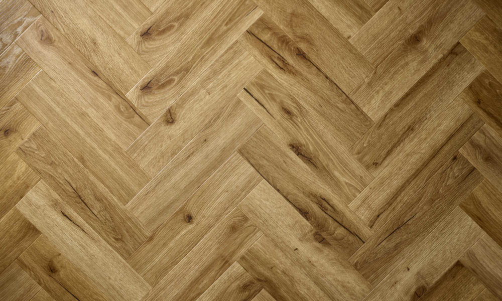 TH02 OLD ENGLISH OAK