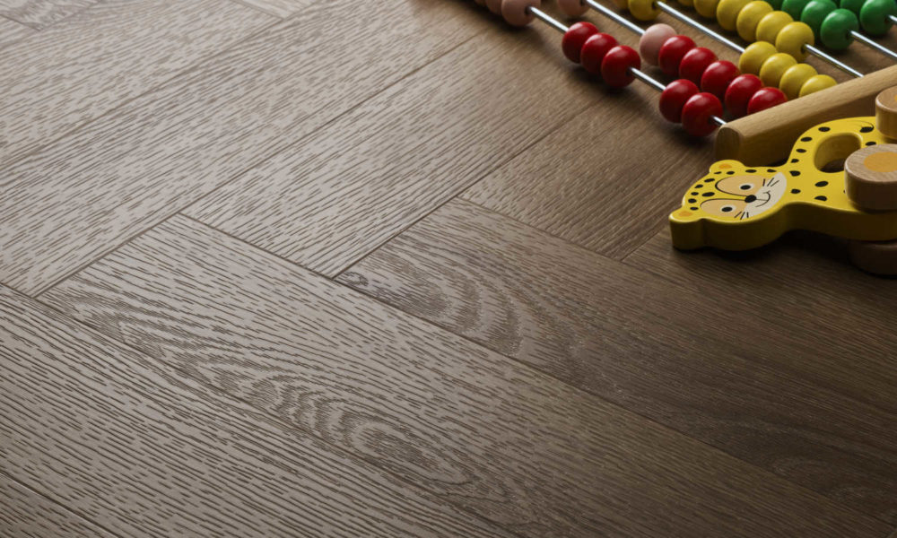 TH14 COTTAGE OAK